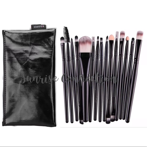 Other - 15pc w/Travel Bag Makeup Brush Set